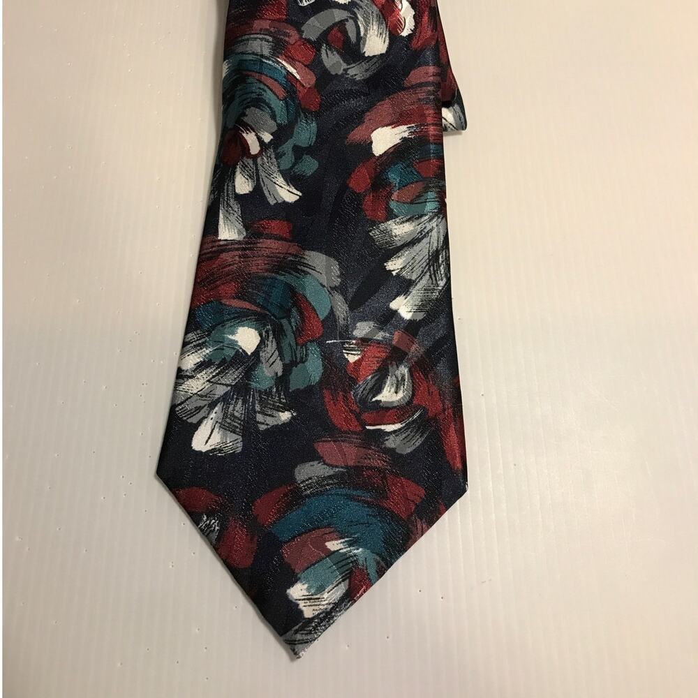 Towncraft Abstract Extra Long Extra Wide Necktie